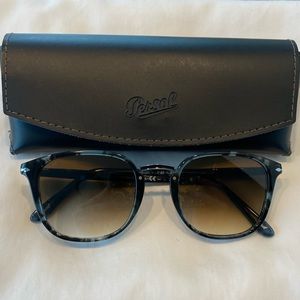 Pearsol PO 3186-S Sunglasses Navy Grey Tortoise